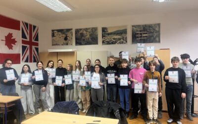 Podjela nagrada i priznanja za rezultate ostvarene na 17. Državnom natjecanju u poznavanju prometnih propisa za osnovnoškolce.